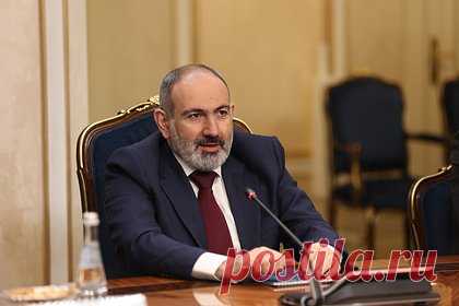 Пашинян обвинил Россию в невыполнении сделки по продаже оружия. Премьер-министр Армении Никол Пашинян заявил, что Россия не поставила уже оплаченное Ереваном оружие. Среди вариантов разрешения ситуации — сокращение долга Армении перед Россией.