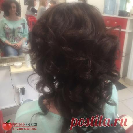 В образе👸 женщины важно👆 все – от туфель👠 до прически💇! От того, как выглядят🔍 Ваши волосы, полностью🎈 зависит гармоничность⛵ образа. Наш стилист🍎 Лейла м.Пролетарская создаст Вам💙 эту гармонию.