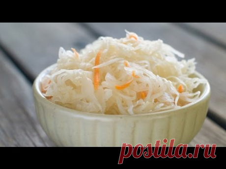 Капуста, квашенная с морковью и сельдереем - древние рецепты.
