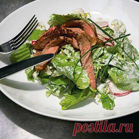 Утка с редисом и соусом из йогурта рецепт – салаты.