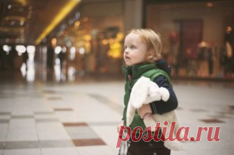 Как не допустить, чтобы ваш ребенок потерялся » Notagram.ru 10 правил, которые должны знать все родители, чтобы не допустить, чтобы ваш ребенок потерялся. Что нужно знать вашему ребенку, чтобы он не потерялся.
