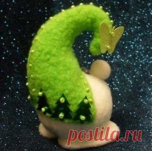 Забавные снежки из флиса