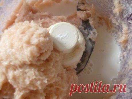 Домашняя, варёная колбаса в кружке