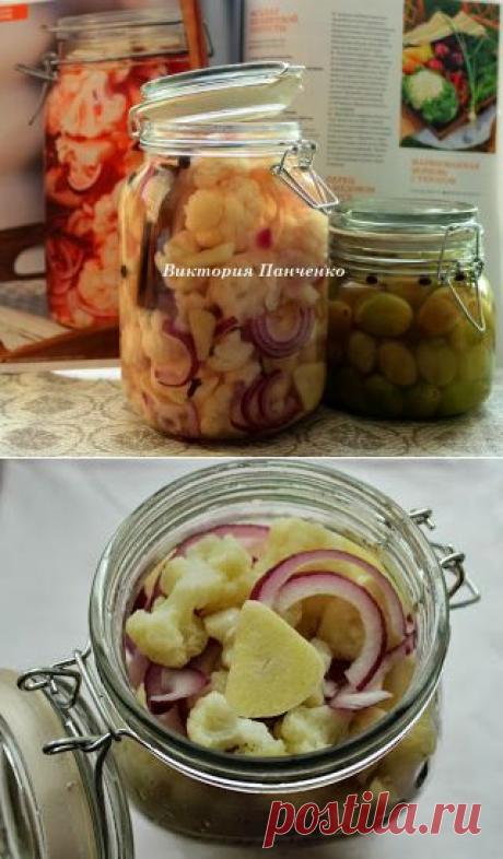 САЛАТ ИЗ ЦВЕТНОЙ КАПУСТЫ С КРАСНЫМ ЛУКОМ