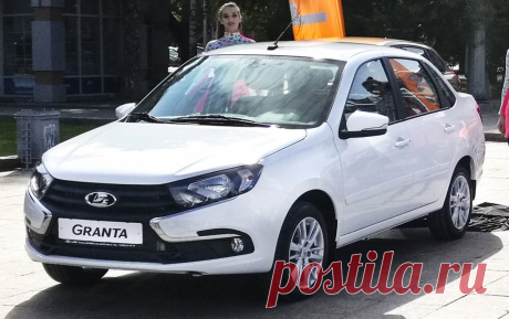 «Автоваз» возобновил производство Lada Granta с ABS. Система позволяет сохранить управляемость при экстренном торможении, не допуская полной блокировки колес и неконтролируемого скольжения.