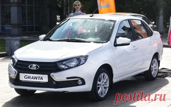 «Автоваз» возобновил производство Lada Granta с ABS. Система позволяет сохранить управляемость при экстренном торможении, не допуская полной блокировки колес и неконтролируемого скольжения.