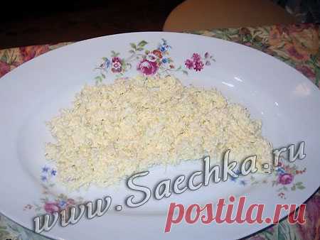 Салат с тунцом, яйцом и огурцом 