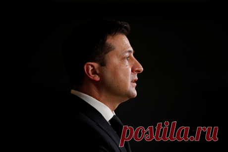 Украинский генерал рассказал о вынужденном ультиматуме Зеленского согражданам. Президент Украины Владимир Зеленский может использовать угрозу «агрессии» со стороны России в качестве повода для выполнения Минских соглашений, заявил генерал-лейтенант МВД Украины в отставке Геннадий Москаль. По его словам, у Зеленского могут «заехать шарики за ролики», и он выдвинет своим согражданам ультиматум.