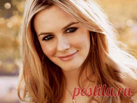 Алисия Сильверстоун (Alicia Silverstone)
- 4 октября, 1976