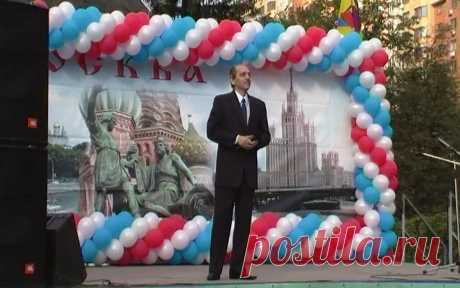 День Города - поет Игорь Заиконников (концерт на Бульваре Карбышева) 2012