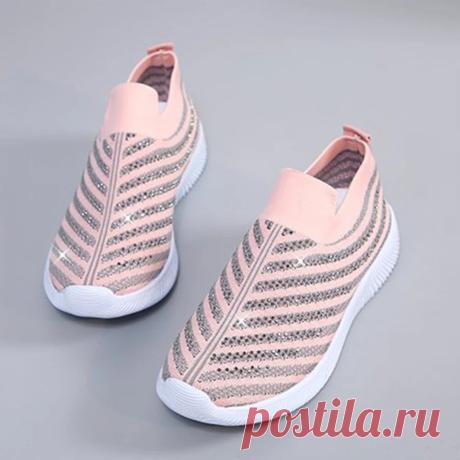 Women Fabric Striped Detail Comfy Breathable Non Slip Casual Slip On Sneakers - US$29.99
