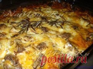 Мясо по-французски с картошкой в духовке.