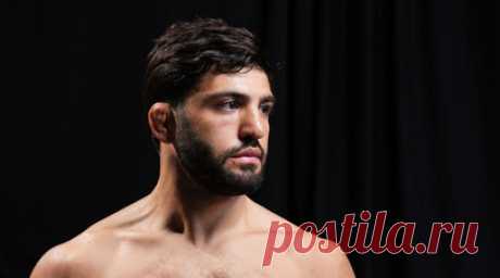 Гаджиев назвал Царукяна и Мокаева будущими чемпионами UFC. Президент лиги AMC Fight Nights Камил Гаджиев назвал Армана Царукяна и Мухаммада Мокаева будущими чемпионами Абсолютного бойцовского чемпионата (UFC). Читать далее