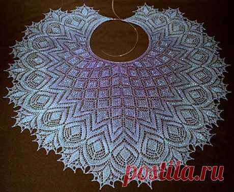 Ravelry: Shieldmaiden Lace Shawl pattern by Anna Victoria