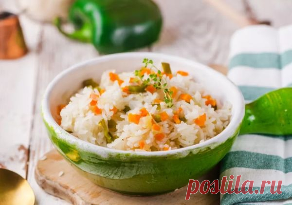 👌 Рис с овощами в духовке: самый простой рецепт, рецепты с фото Перед вами самый простой рецепт приготовления ароматного риса с овощами в духовке. Универсальный рисово-овощной гарнир готовим за 4 простых шага, причем на подготовку ингредиентов...
