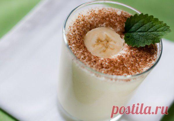 Молочный коктейль с бананами