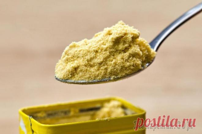 Горчичный порошок на даче – 7 способов применения Горчицей можно мыть посуду, удалять жирные пятна и неприятные запахи, лечиться при простуде… А еще ее можно применять на дачном участке, причем на самых разных грядках. При правильном использовании го...