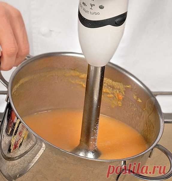 И так , вот и четвертый день на правильном питании! Делаем репост, чтоб не потерять! День 4 Завтрак: • Каша(на ваш вкус: овсяная/гречневая/пшеничная/кукурузная/ • Орехи или семечки тыквы 15 грамм • Курага 20 грамм Второй завтрак: • стакан кефира или ряженки • банан Обед: • индейка отварная/запеченная 150 грамм • черный рис 100 грамм • салат из капусты и огурцов заправленный 1 кофейной ложкой масла 100 грамм Полдник: • салат: морковь, зеленое яблоко, корень сельдерея 150 г Ужин: • отварная…