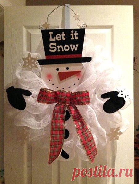 50 Best DIY Snowman Christmas Decoration Ideas - Pink Lover