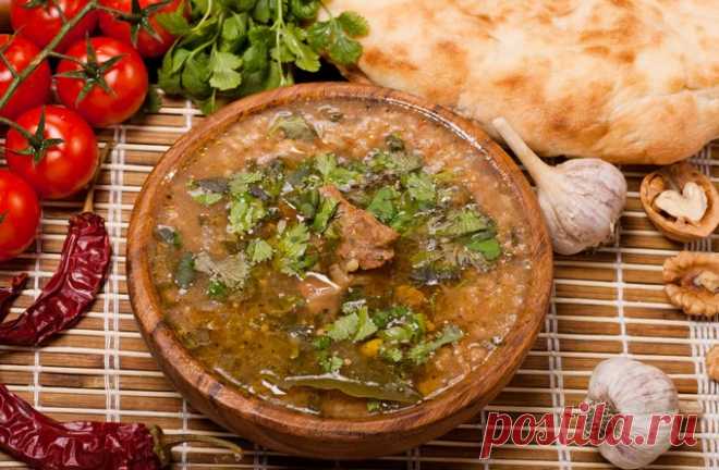 Густой грузинский суп Харчо: рецепт с фото, как приготовить Густой грузинский суп Харчо. Готовим дома вкусный густой грузинский суп Харчо. Рецепт приготовления грузинского супа Харчо. Как приготовить настоящий суп харчо.
