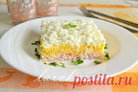 Крабовый салат "Нежность", рецепт с фото