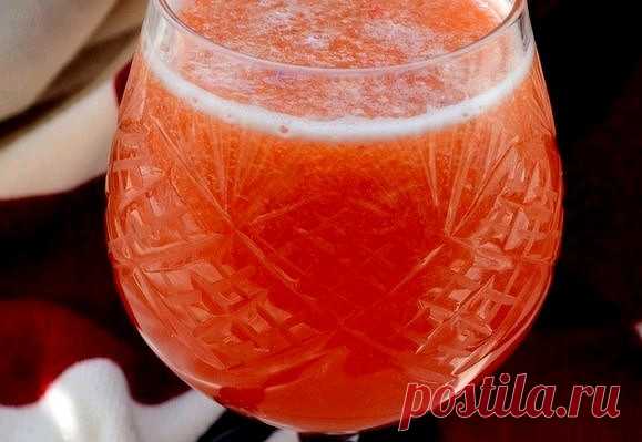 Морс из вишни и крыжовника