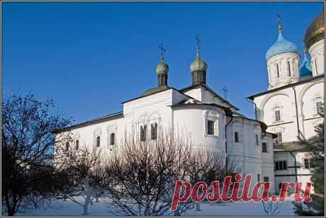 Церковь Покрова Пресвятой Богородицы. Автор фотографии:  © strusto     Снято: 27 января 2008   |  Москва. Новоспасский монастырь. Церковь Покрова Пресвятой Богородицы, фотография