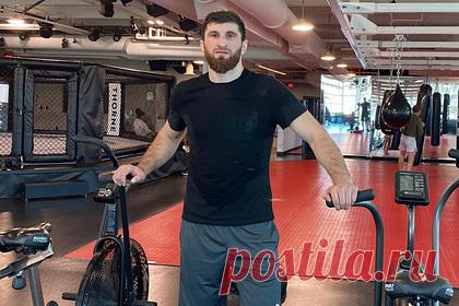 Россиянин Анкалаев ворвался в пятерку сильнейших бойцов UFC в полутяжелом весе. Российский боец смешанного стиля (MMA) Магомед Анкалаев улучшил положение в рейтинге Абсолютного бойцовского чемпионата (UFC). 29-летний уроженец Дагестана ворвался в пятерку сильнейших бойцов UFC в полутяжелой весовой категории. Он занял четвертое место, опередив американца Энтони Смита и бразильца Тьягу Сантоса.