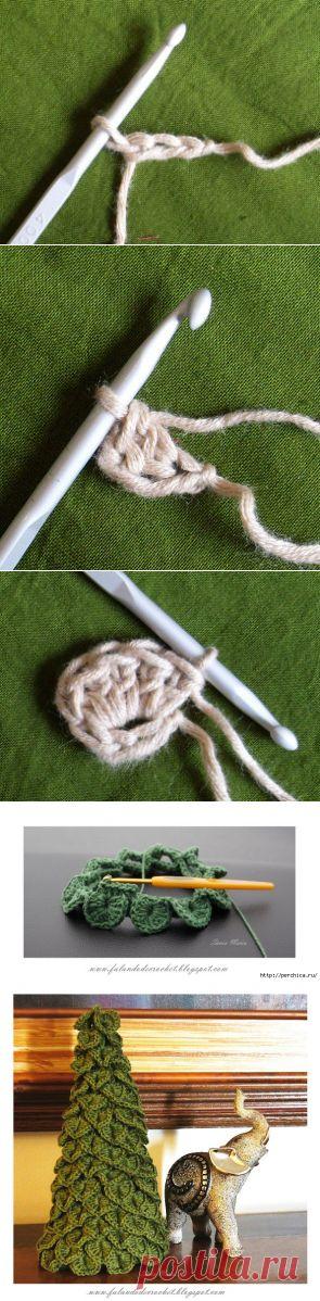 Красивые елочки, связанные крючком — Рукоделие