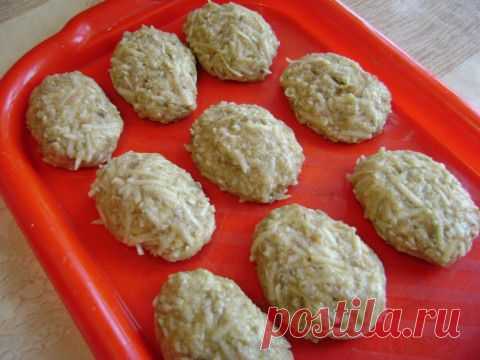 Картофельные котлетки с мясом и грибами