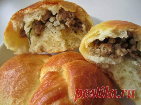 Пирожки разных видов формовки с рисово-мясной начинкой