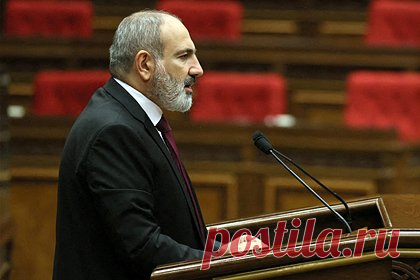 Пашинян назвал причину подписания заявления по Карабаху в 2020 году. Премьер-министр Армении Никол Пашинян заявил, что подписал трехстороннее заявление о прекращении боевых действий в Карабахе в 2020 году после того, как город Шуша перешел под контроль Баку. В сентябре 2020 года в Нагорном Карабахе возобновились боевые действия, в результате которых Армения лишилась части территорий.
