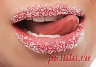Когда пора завязывать со сладким? По данным Росстата, в последнее десятилетие у жителей России наблюдается значительное превышение калорийности рациона над энергозатратами. А это повышает риск развития диабета, ожирения, сердечно-сосудистых заболеваний. Мы становимся все более больной нацией.
