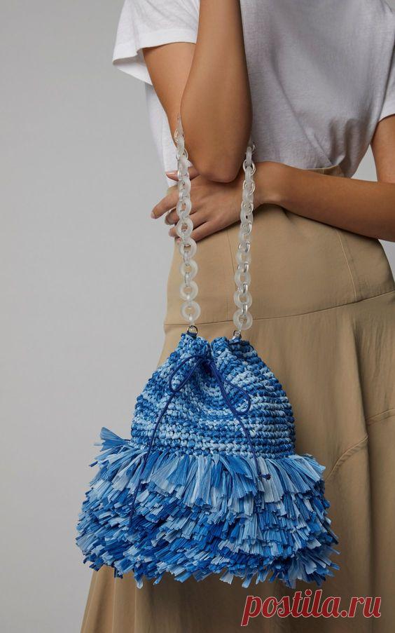 Вязанные сумки из новых коллекций, интересная деталь для стильных образов