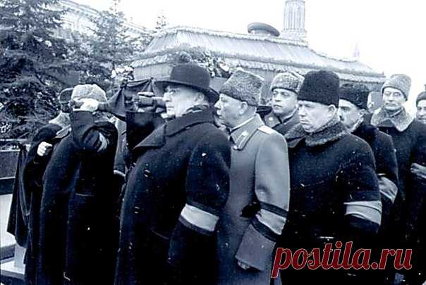 9 марта 1953 года в Москве прошли похороны Иосифа Сталина / История цивилизаций!