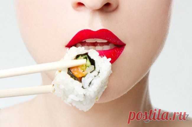 Как правильно есть суши и роллы