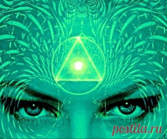 Как проявляется дар ясновидения - признаки и способы определения. ЯСНОВИДЯЩИЙ - обладающий даром ясновидения, прозорливый. Ясновидение представляет собой способность конкретного человека воспринимать информацию, которая остаётся недоступной для восприятия большей частью людей. ОБЩАЯ ИНФОРМАЦИЯ О ЯСНОВИДЕНИИ. Ясновидение выступает внутренним видением человека. При ясновидении информация приходит образами, символами и знаками. Обычные органы чувств при этом не задействуются ...