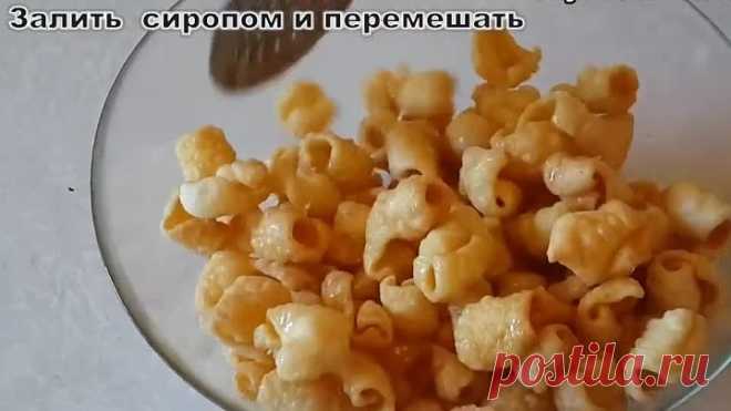 СУПЕР ЧАК-ЧАК , ТАЮЩИЙ ВО РТУ