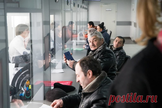 300 тыс. мигрантов приедут на российские стройки: Своих рук не хватает? | Светлана Красотка, 29 мая 2021