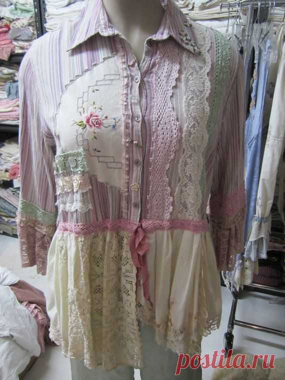 Vintage Kitty... ROMANTIC..pink, mint, cream, vintage linens,crochet, lace…
