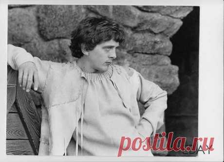 Дэвид Хеммингс, 18 ноября, 1941 • 3 декабря 2003