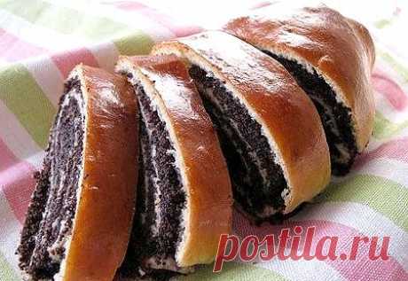 Творожный рулет с маком.