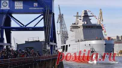 ВМФ России получит первый боевой ледокол «Иван Папанин» в 2024 году. Главком ВМФ России адмирал Николай Евменов заявил, что в этом году флот получит первый боевой ледокол «Иван Папанин». Читать далее