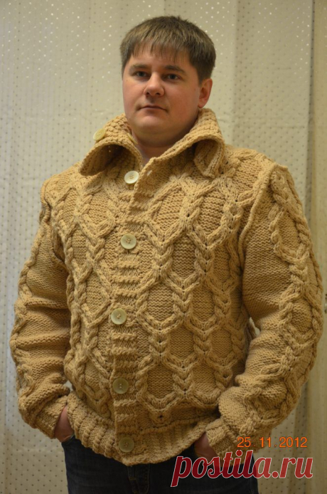 Толстый свитер