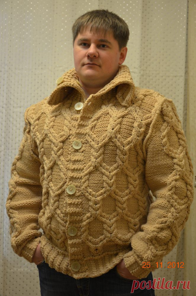 Толстый свитер