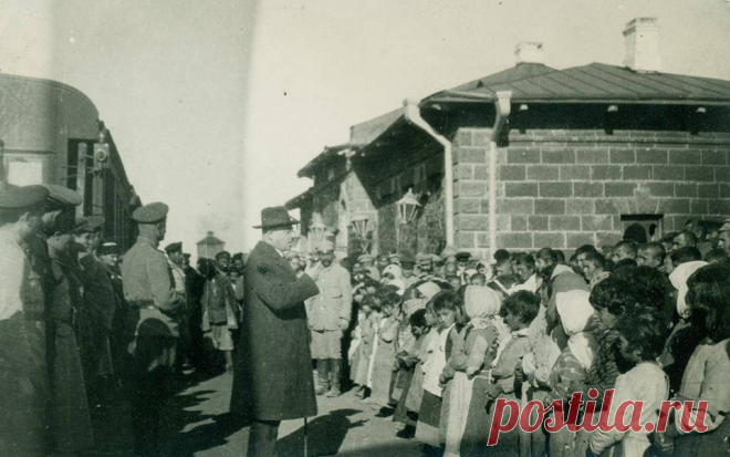 1919 թ. նոյեմբերի 1-ին ՀՀ վարչապետ Ալեքսանտր Խատիսեանը ժամանեց Արտահան։ Անկախ Հայաստանի առաջին և վերջին ղեկավարի այցն էր Կարսի նահանգ