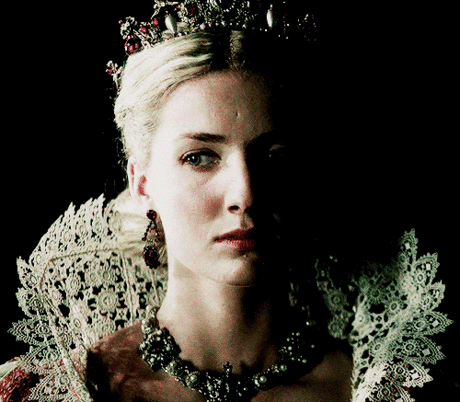 Аннабелль Уоллис (Annabelle Wallis)
- 5 сентября, 1984