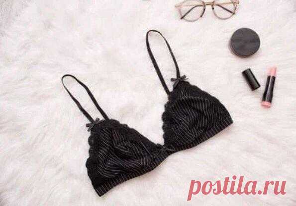 Бра-фиттинг: что это такое и зачем нужен женщине
Найти нижнее бельё, идеально сидящее именно на вас, чтобы оно совершенно не ощущалось на теле и не доставляло дискомфорт и при этом подчёркивало достоинство вашей фигуры — это большая морока. Если вы до сих пор не можете подобрать для себя тот самый бюстгальтер, тогда эта статья для вас. Что такое бра-фиттинг Основная задача бра-фиттинга — […]
Читай дальше на сайте. Жми подробнее ➡