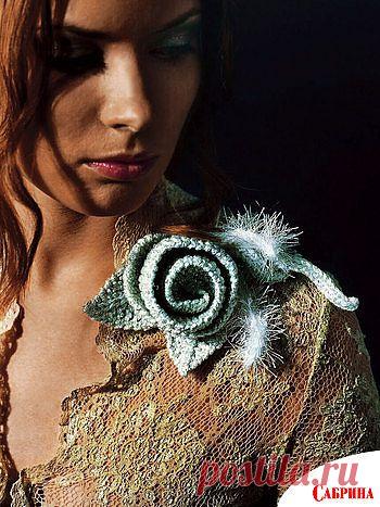 Вязаные цветы.