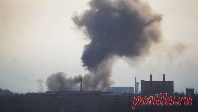Взрывы произошли в Кривом Роге. В Кривом Роге Днепропетровской области Украины произошли взрывы, сообщает агентство РБК-Украина. Подробности инцидента к настоящему моменту неизвестны. В Днепропетровской и Николаевской областях свучат сирены воздушной тревоги. До этого ...